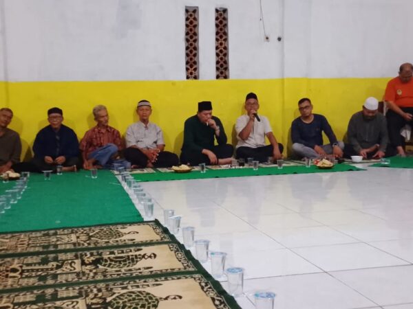 Halal Bihalal Jamaah Masjid AT-TAWAKAL