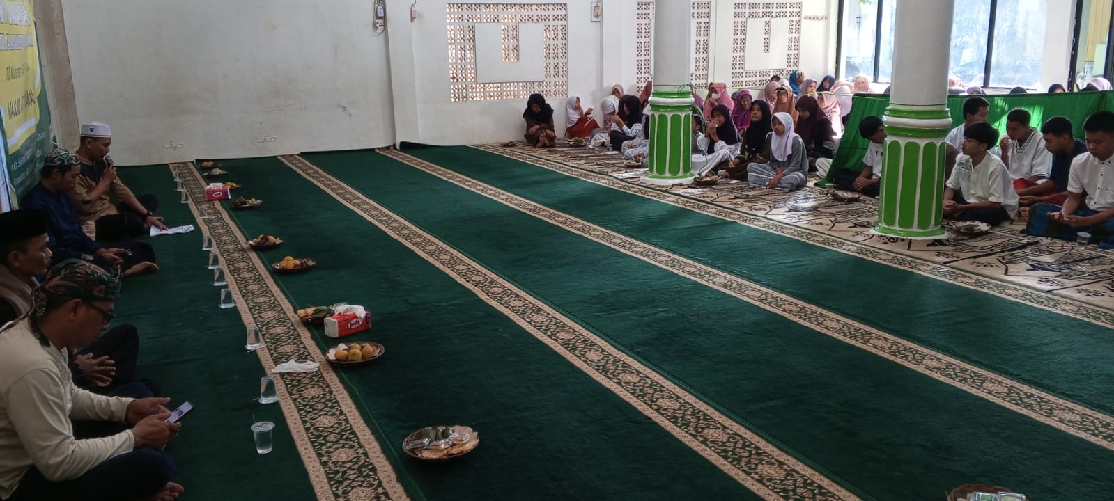 Kegiatan Pemberian Santunan Kepada Anak Yatim Piatu